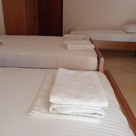 Dimitra Pentaliou Rooms Kamena Vourla Ruang foto