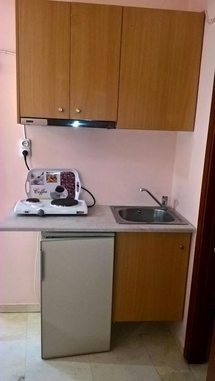 Dimitra Pentaliou Rooms Kamena Vourla Bagian luar foto